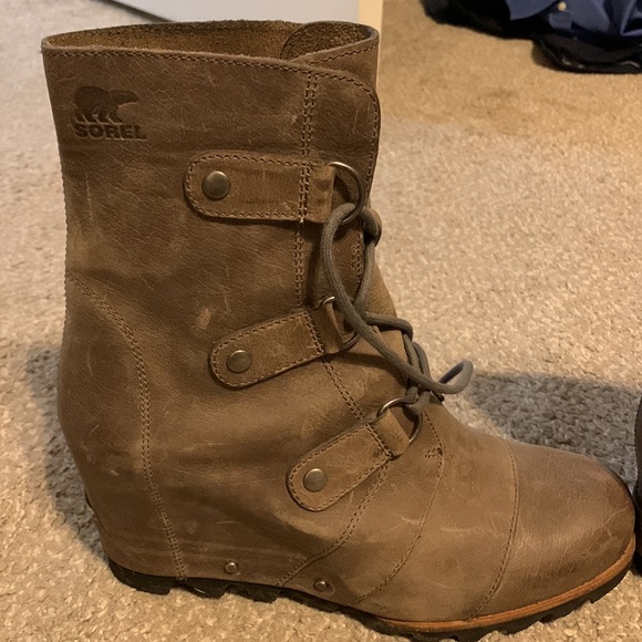 Sorel grey wedge boots size 9 - Picture 4 of 7